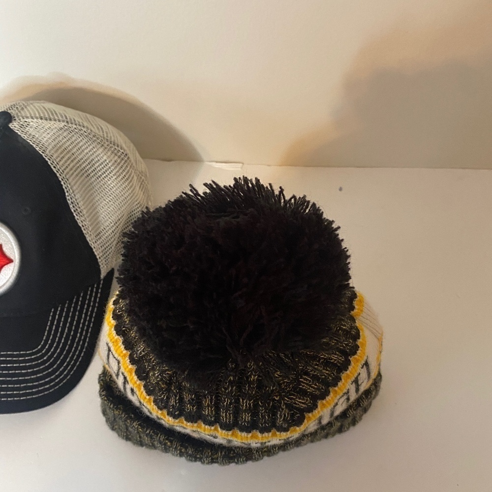 Pittsburgh Steelers Fan Pack. 4 pieces for one price and one shipping fee - Picture 2 of 13